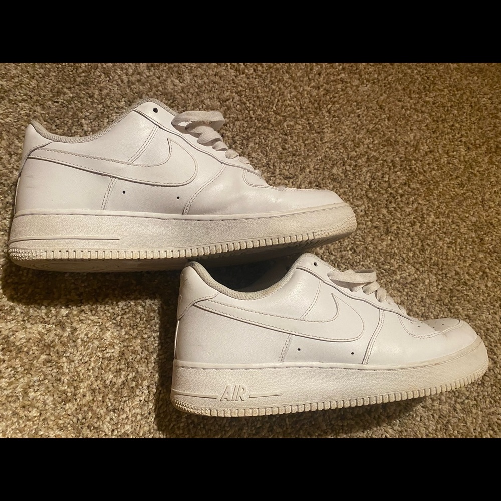 USED Nike Air Force 1 - Size 10